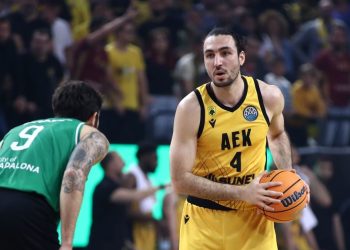 Κατσίβελης:-«Όλη-η-χρονιά-κατέληγε-σε-αυτό-το-παιχνίδι,-δώσαμε-ό,τι-είχαμε-για-την-πρόκριση»