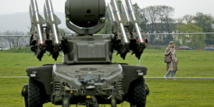 Αυστραλία:-Στο-3%-του-ΑΕΠ-οι-αμυντικές-δαπάνες-έως-το-2033