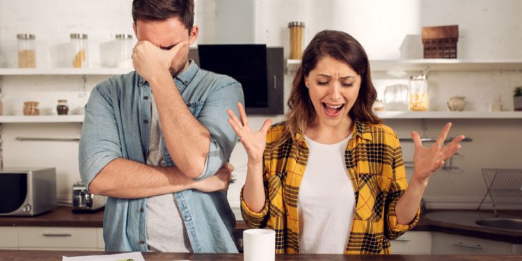 Σχέσεις:-Τα-τρία-σημάδια-ότι-δεν-ταιριάζετε-στα-οικονομικά