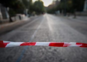 Κυψέλη:-Διακοπή-κυκλοφορίας-λόγω-διαρροής-υγρού-τσιμέντου