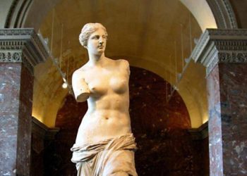Αφροδίτη-της-Μήλου:-Σαν-σήμερα-βρέθηκε-το-στολίδι-του-Λούβρου-τυχαία