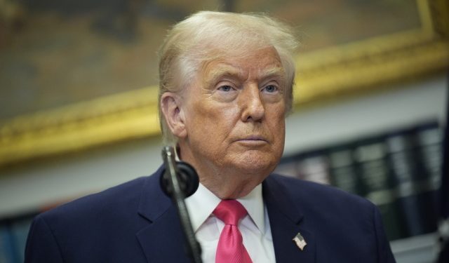 Ο-Τραμπ-λέει-ότι-οι-ηγέτες-Ισραήλ-και-Λιβάνου-θα-συνομιλήσουν-σήμερα-για-πρώτη-φορά-μετά-από-δεκαετίες