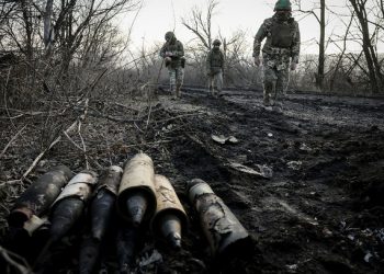Χωρίς-τέλος-η-ανταλλαγή-πυρών-Ρωσίας-Ουκρανίας-–-Νέα-πλήγματα-με-νεκρούς-και-στις-δύο-χώρες