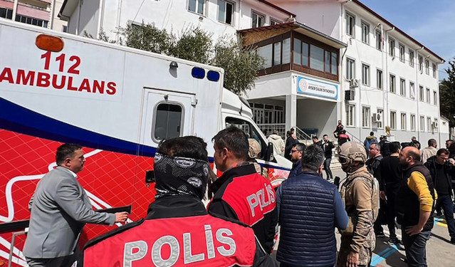 Τρόμος-στην-Τουρκία-από-την-επίθεση-ενόπλου-σε-σχολείο-–-Ο-αριθμός-των-νεκρών-αυξήθηκε-στους-9