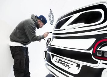 Το-νέο-renault-twingo-e-tech-electric-μεταμορφώνεται-σε-σκίτσο