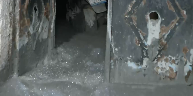 Ο-μετροπόντικας-της-Γραμμής-4-έλυσε-το-μυστήριο-με-το-τσιμέντο-που-ξεπήδησε-από-τα-έγκατα-της-Κυψέλης