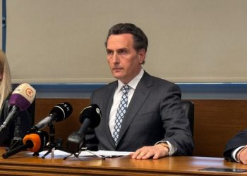 Αποκαλύψεις-Δημητρακόπουλου:-«Τα-sms-του-Λιόλου-στον-Παπαθεοδώρου-για-τους-διαιτητές»