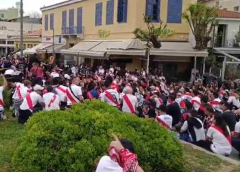 ΑΕΚ-–-Ράγιο:-Έλληνες-φίλαθλοι-στο-πλευρό-της-ισπανικής-ομάδας