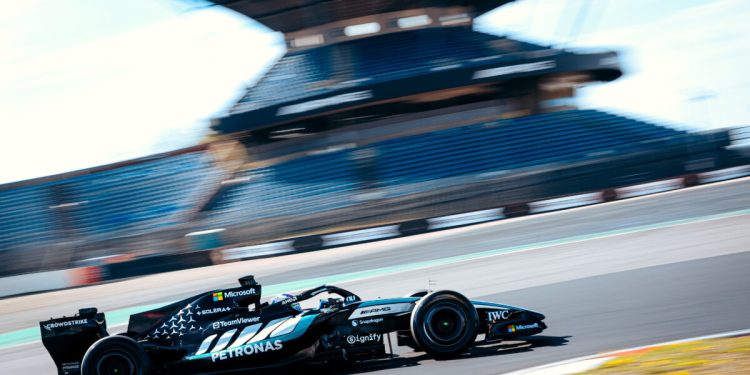 formula-1:-mclaren,-mercedes-και-alpine-μπήκαν-ξανά-στην-πίστα