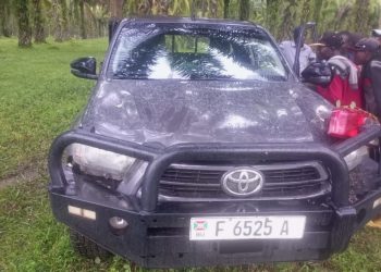 Μπουρούντι:-Ο-υπουργός-Επικοινωνιών-βρέθηκε-νεκρός-μέσα-σε-ένα-αυτοκίνητο,-σε-φυτεία-με-φοίνικες-–-Για-«δυστύχημα»-μιλά-η-κυβέρνηση