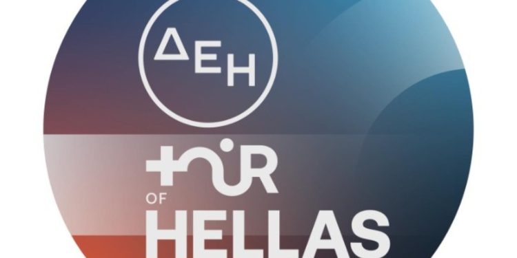 Ο-Πύργος-του-Πειραιά-φωτίστηκε-στα-χρώματα-του-ΔΕΗ-tour-of-hellas