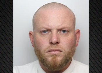 Ισόβια-σε-πατέρα-στη-Βρετανία-που-σκότωσε-την-5-μηνών-κόρη-του,-της-προκάλεσε-εγκεφαλική-βλάβη-και-δεκάδες-κατάγματα,-βίντεο