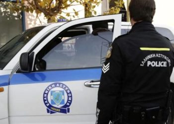 Λάρισα:-Τέσσερις-δικογραφίες-για-οπαδική-βία-–-Επιθέσεις-και-κλοπές-στο-μικροσκόπιο-της-ΕΛΑΣ.