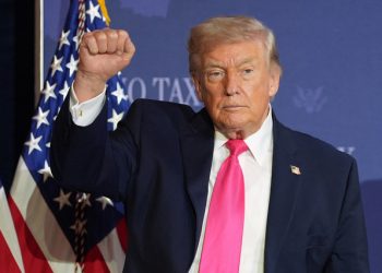 Τραμπ:-Μικρή-παράκαμψη-ο-πόλεμος-με-το-Ιράν,-που-όμως-έπρεπε-να-κάνουμε