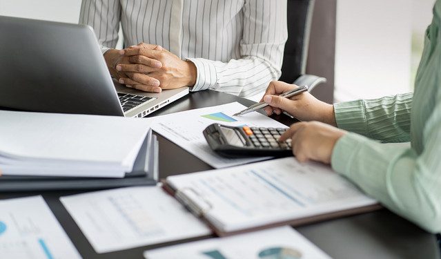 Σαρωτικοί-έλεγχοι-της-ΑΑΔΕ-σε-ενοίκια,-καύσιμα-και-αγροτικές-ενισχύσεις