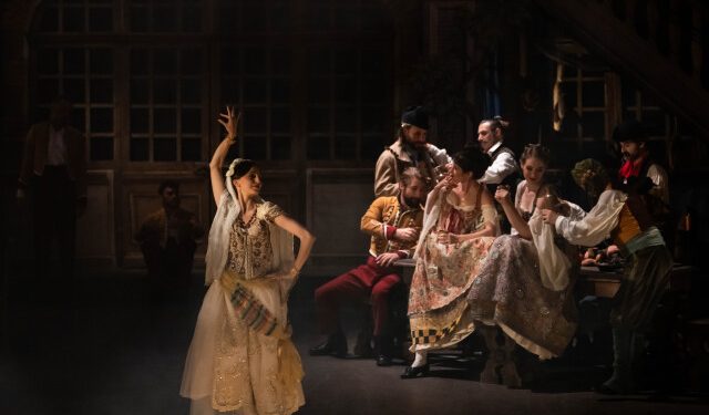 Εθνική-Λυρική-Σκηνή:-Αναβιώνει-την-πρώτη-παρουσίαση-της-«Κάρμεν»-που-άλλαξε-τον-κόσμο-της-όπερας