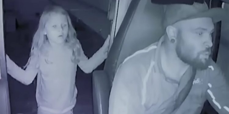 Τέξας:-Οι-τελευταίες-στιγμές-της-7χρονης-λίγο-πριν-τη-δολοφονία-της-από-τον-κούριερ-–-«Πού-με-πηγαίνεις;-Είσαι-απαγωγέας;»