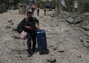 Ο-στρατός-του-Λιβάνου-κατηγορεί-το-Ισραήλ-για-παραβίαση-της-εκεχειρίας-–-Προειδοποιεί-τους-πολίτες-να-μην-επιστρέψουν-στα-χωριά-τους-στο-νότο