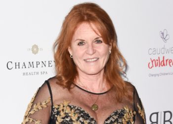 Σάρα-Φέργκιουσον:-Η-πρώτη-εμφάνιση-μετά-από-επτά-μήνες