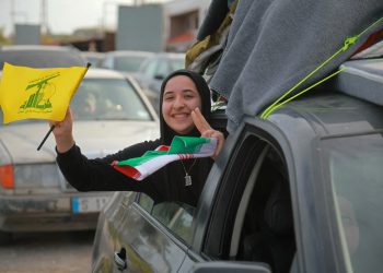 Το-ΕΡΤnews-στον-Λίβανο:-Πανηγυρισμοί-και-επιστροφές-εκτοπισμένων,-εν-μέσω-φόβων-για-νέες-συγκρούσεις