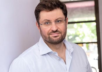 Ζαχαριάδης:-Αντιδημοκρατικό-παραλήρημα-Γεωργιάδη,-με-την-κάλυψη-Μητσοτάκη-–-Να-αποπεμφθεί