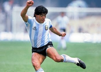 Ο-γιατρός-του-Μαραντόνα-κατέθεσε-στη-δίκη:-«Είμαι-αθώος,-τον-αγαπούσα»