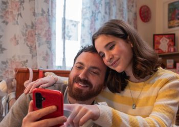 Ο-απόλυτος-οδηγός-για-την-ψηφιακή-καθημερινότητα-των-παιδιών:-Πώς-η-vodafone-φέρνει-ασφάλεια-και-σιγουριά-σε-όλη-την-οικογένεια