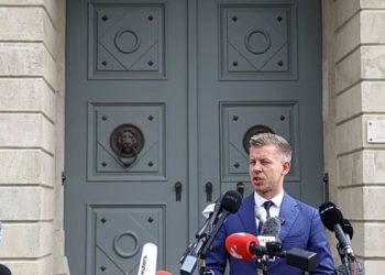 Ουγγαρία:-Να-ορκιστεί-την-ημέρα-της-συνεδρίασης-της-νέας-Βουλής-θέλει-ο-Μαγιάρ-και-ζητά-τα-«παγωμένα»-κονδύλια-από-ΕΕ