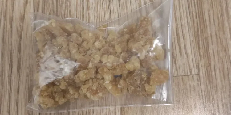 Εντοπίστηκε-για-πρώτη-φορά-στην-Ελλάδα-βρώσιμο-βούτυρο-κάνναβης-σε-πακέτο-με-ναρκωτικά-που-παρέλαβε-27χρονος