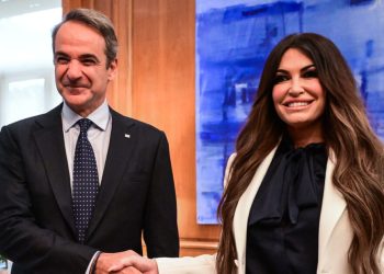 Συνάντηση-Κυριάκου-Μητσοτάκη-–-Κίμπερλι-Γκιλφόιλ-στο-Μέγαρο-Μαξίμου