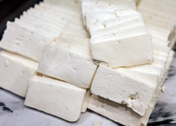 Οι-διευκρινίσεις-του-ΕΦΕΤ-για-την-ανίχνευση-του-παθογόνου-μικροοργανισμού-listeria-monocytogenes-σε-φέτα