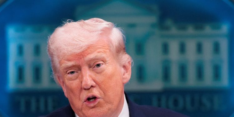 Τραμπ:-Τώρα-το-nato-θέλει-να-εμπλακεί-στα-Στενά-του-Ορμούζ-–-Ήταν-άχρηστοι,-τους-είπα-να-μείνουν-μακριά