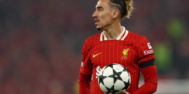 Κώστας-Τσιμίκας:-Ο-Άρνε-Σλοτ-επιβεβαίωσε-την-επιστροφή-του-στη-Λίβερπουλ