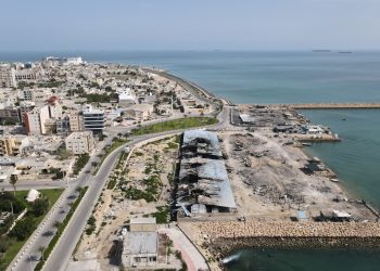 Τραμπ:-Το-Ιράν-δεσμεύτηκε-να-μην-κλείσει-ξανά-τα-Στενά-του-Ορμούζ