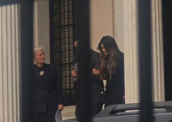 Στο-Μαξίμου-η-Κίμπερλι-Γκιλφόιλ,-είχε-συνάντηση-με-τον-Μητσοτάκη,-δείτε-βίντεο