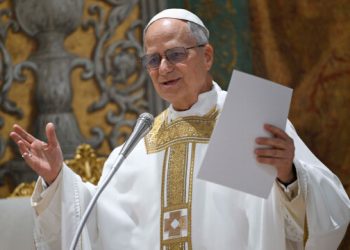 Ο-Πάπας-Λέων-καταγγέλλει-τη-χρήση-της-Τεχνητής-Νοημοσύνης