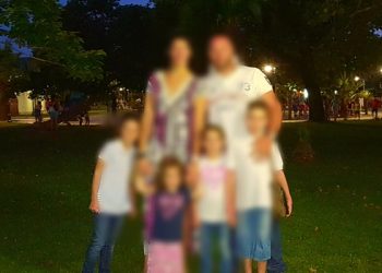 Αστυνομικός-της-Βουλής:-Καταδικάστηκε-σε-4-φορές-ισόβια-–-Αθώα-κατά-πλειοψηφία-η-σύζυγός-του