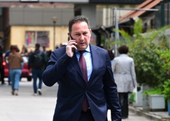 Γιώργος-Μυλωνάκης:-Στο-πλευρό-του-συνεργάτες-και-κυβερνητικά-στελέχη-–-«Το-γραφείο-του-τον-περιμένει»-λέει-ο-Κυριάκος-Μητσοτάκης