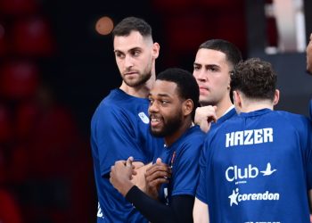 Γιώργος-Παπαγιάννης:-Αποθεώθηκε-από-τον-κόσμο-του-Παναθηναϊκού-κατά-την-είσοδο-του-στο-t-center,-δείτε-βίντεο