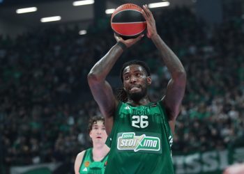 Λεσόρ:-«Δεν-με-νοιάζει-αν-δεν-σκοράρω-κανέναν-πόντο,-αρκεί-να-κερδίζουμε»