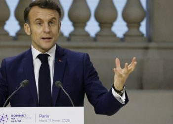 Μακρόν:-Να-ανοίξουν-άμεσα-και-άνευ-όρων-τα-Στενά-του-Ορμούζ