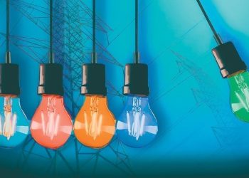 Τιμολόγια-ρεύματος:-Η-επιβάρυνση-από-τις-πολεμικές-συρράξεις-–-Ανατιμήσεις-και-νέες-χρεώσεις