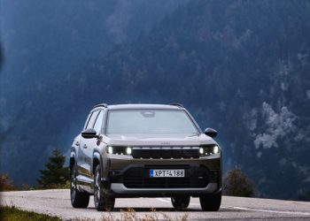 Οδηγούμε-το-νέο-jeep-compass-επί-ελληνικού-εδάφους