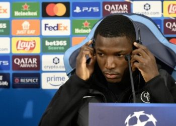 Ανανέωσε-ο-Καϊσέδο-στην-Τσέλσι-μέχρι-το-2033