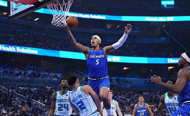 Οι-Μάτζικ-ισοπέδωσαν-τους-Χόρνετς-και-έκλεισαν-ραντεβού-με-τους-Πίστονς-στα-playoffs