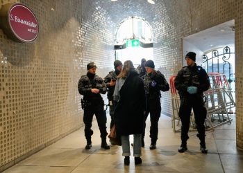 Ένας-νεκρός-και-αρκετοί-τραυματίες,-ο-απολογισμός-έκρηξης-σε-υπόγεια-διάβαση-στην-πόλη-Φέλκλιγνκεν-της-Γερμανίας