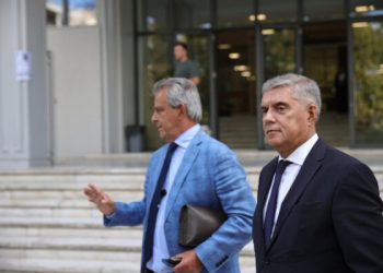 Ξανά-στα-δικαστήρια-Αγοραστός-και-άλλοι-3-για-τον-“Ιανό”