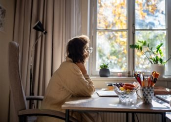 Η-ΔΕΠΥ-δεν-εξαλείφεται-με-την-πάροδο-της-ηλικίας,-πώς-επηρεάζει-τον-πάσχοντα-και-το-περιβάλλον-του