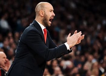 Ο-Σπανούλης,-το-τηλεφώνημα-της-Ντουμπάι-και-η-αρνητική-απάντηση