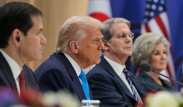 Η-οπλοκατοχή-προς…Αριστερά:-Ο-φόβος-της-κυβέρνησης-Τραμπ-οδηγεί-αριστερούς-Αμερικανούς-να-αγοράζουν-και-να-εκπαιδεύονται-σε-όπλα